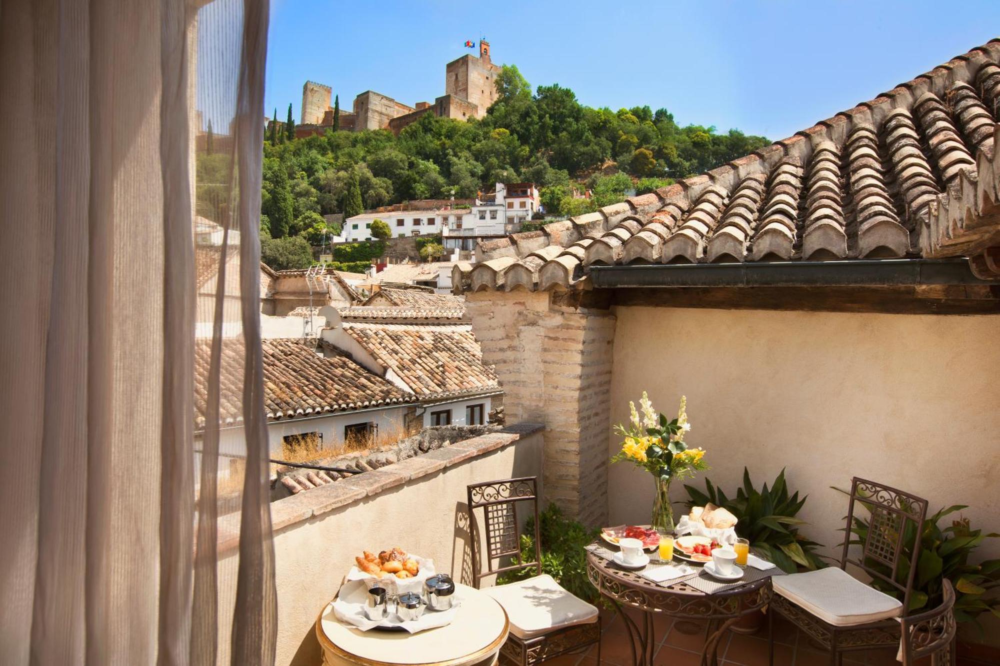 Deluxe Premium Room Terrace Alhambra Views